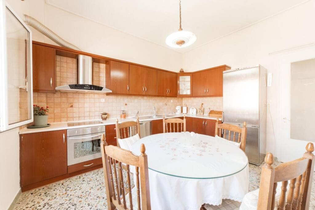 John'S House Under The Castle Of Kalamata Exterior foto